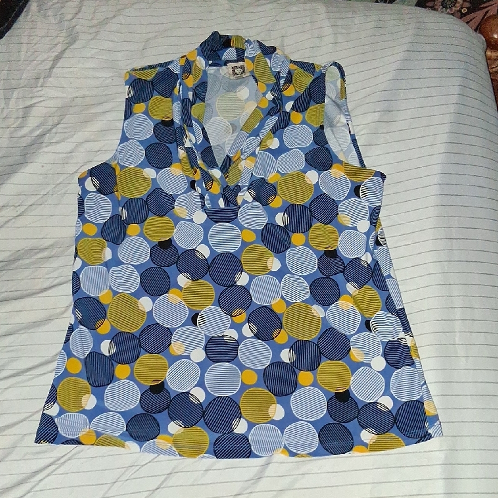 Anne Klein Blue and Yellow Circle Pattern Blouse